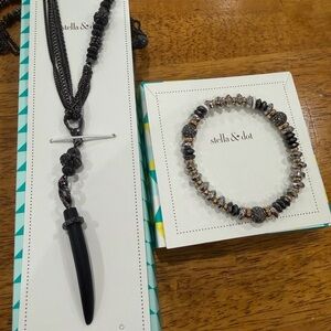 Arlo Horn Necklace and Bracelet Set